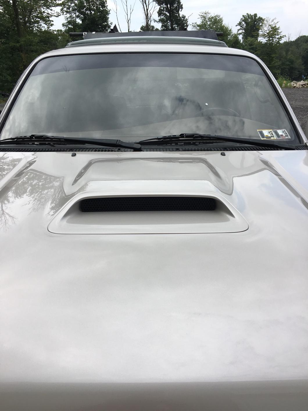 307991d1534006054-instructions-hood-scoop-install-25015ad8-089b-44c3-9521-820eba7ffb82.jpg