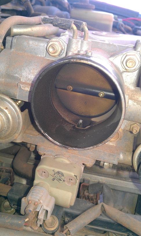 59057d1330555627-cleaned-throttle-body-holy-crap-imag0584.jpg