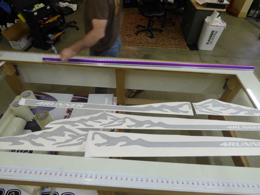 154069d1429332967-hood-wrap-graphics-graphics-19.jpg