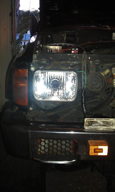 44998d1306196676-about-install-my-roundeyes-headlights-imag0075.jpg