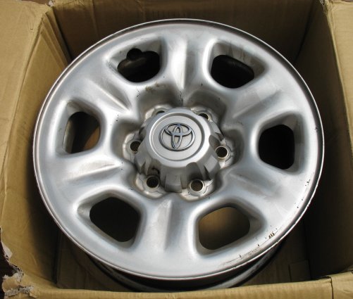11733d1160667268-toyota-4runner-tundra-oem-steel-wheels-4-img_2325.jpg