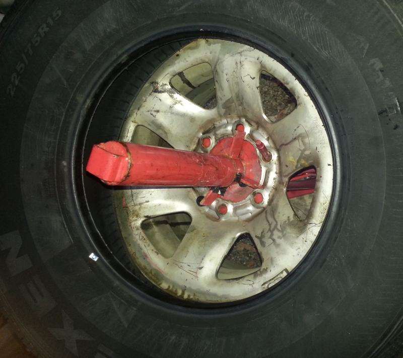 230655d1481688129-advice-requested-those-you-who-have-mounted-tires-balanced-wheels-home-14_the_bottom_bead_goes_on_easily.jpg