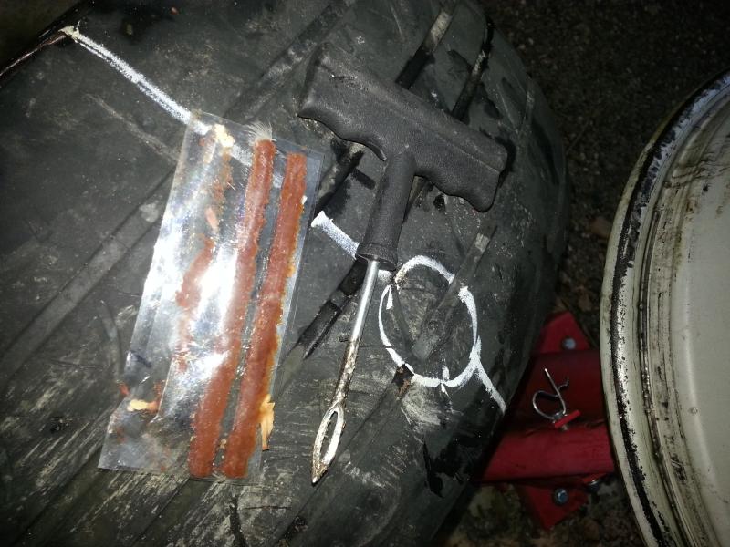 231957d1482459215-advice-requested-those-you-who-have-mounted-tires-balanced-wheels-home-a04_prepare_plugs.jpg