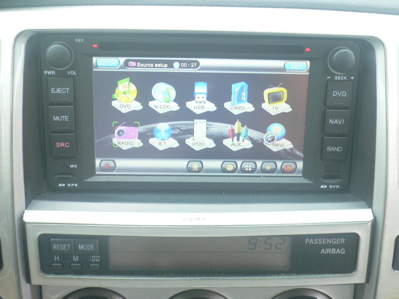 44490d1305385793-ottonavi-gps-nav-tv-rearview-camera-night-vision-p1070145.jpg