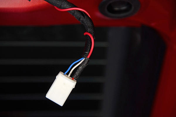 2014+warthog-albums-+warthog-picture24824-latch-button-light-plug.jpg