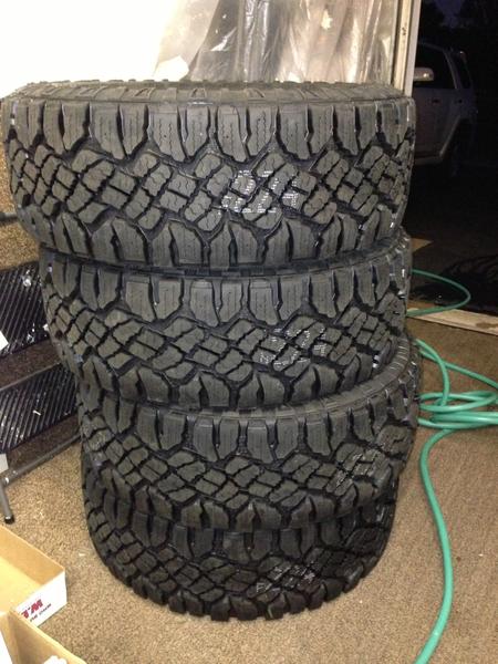 alex+t4r-albums-2013+t4r-picture18769-tires.jpg