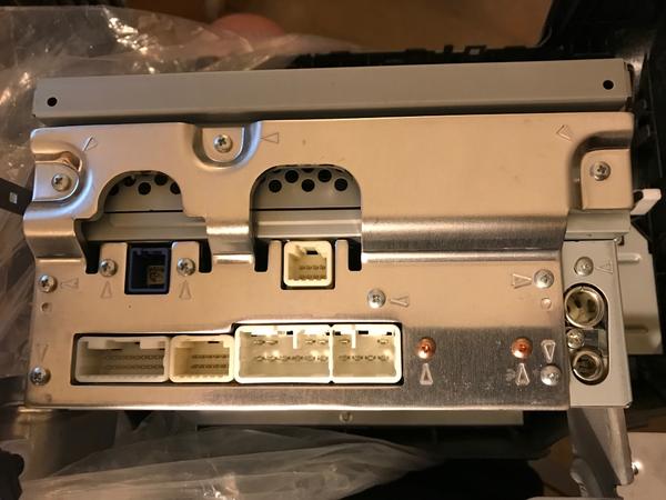 axxman-albums-4runner+oem+nonnav+stereo+upgrade-picture51248-2011-4runner-stereo.jpg