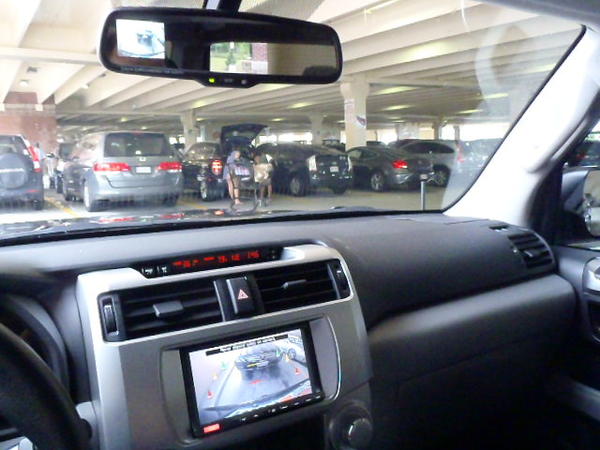 axxman-albums-mrslate-picture19015-both-monitors-displaying-backup-cam.jpg