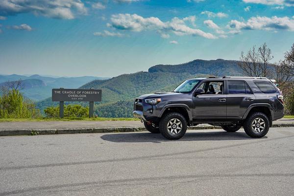bdub72-albums-5th+gen+trd+off+road+premium-picture51188-riding-up-blue-ridge-parkway-5-13-2018.jpg