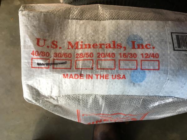 cs223-albums-sso-picture48437-fine-grit-use-1-8-nozzle-used-50-psi-air-pressure-pot-not-siphon-style-sand-blaster.jpg