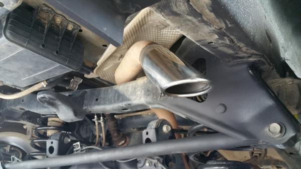 fargo4x4-albums-ig%3A+%40fargo4x4-picture36916-swapped-tip-cut-down-tail-pipe-little-increase-bumper-clearance.jpg