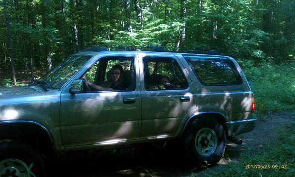 hellrazur-albums-my+stock+1995+runner.-picture12266-my-son-driving-off-road-first-time-hes-14.jpg
