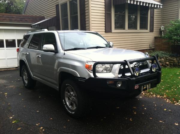 jessrin-albums-my+2010+4runner-picture21637-gray-one-arb-deluxe-bumper-i-kept-before-i-traded-now-its-going-make-its-way-my-black-4runner.jpg