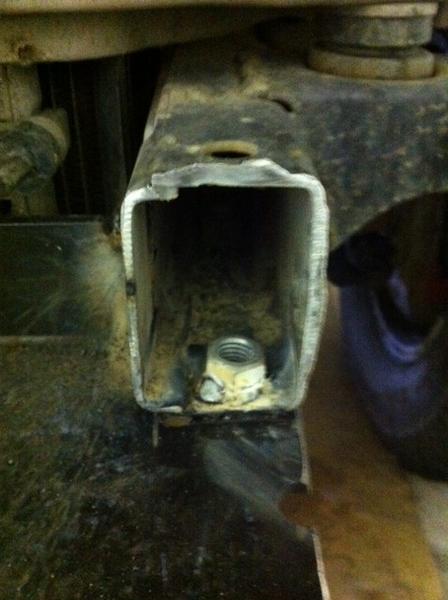 jmildoc-albums-my+98+limited-picture15785-cut-frame-ends-off-drilled-hole-bottom-welded-nut-mount.jpg