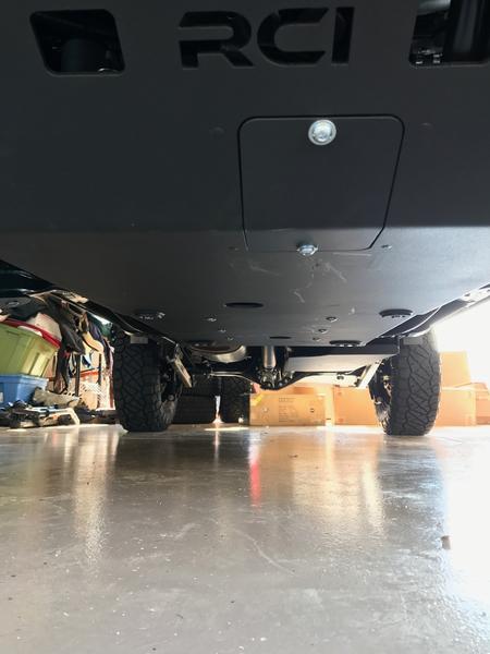 k9+haulr-albums-4runner-picture47903-rci-skid-plates-installed.jpg