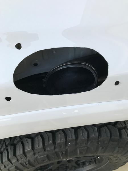 k9+haulr-albums-building++modifying+frosty++4runner-picture49152-air-inlet-tube-installed.jpg