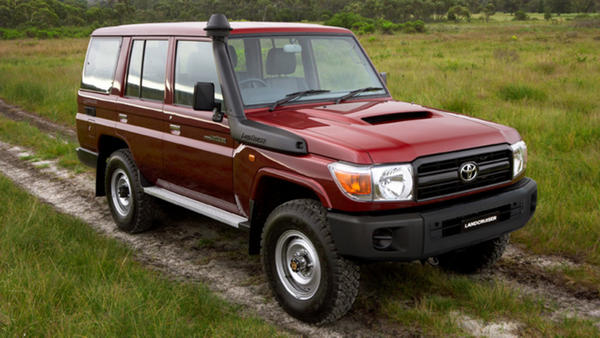 landcruiser-albums-13t-picture18530-lc70.jpg