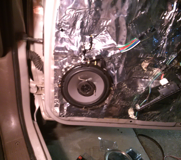 merlin12-albums-merlin-s+1997+toyota+4runner+sr5-picture28824-more-sound-damp.jpg