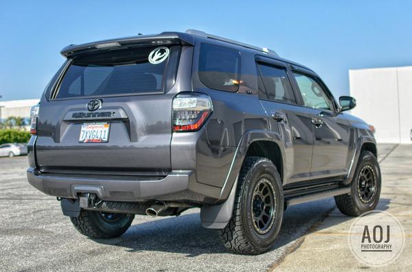 topteam-albums-2017+sr5+premium+4x4-picture46266-a.jpg