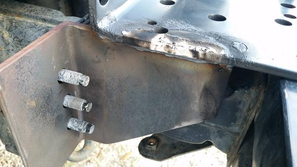 towmeout-albums-new++me-picture49754-3x5-angle-brackets.jpg