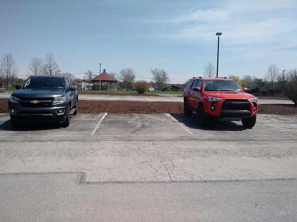 warrenvt-albums-misc.+photos-picture34106-trd-pro-vs-chevy-colorado.jpg
