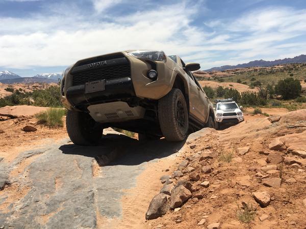zrunnertrdpro-albums-moab+rock+therapy+2016-picture40438-a.jpg