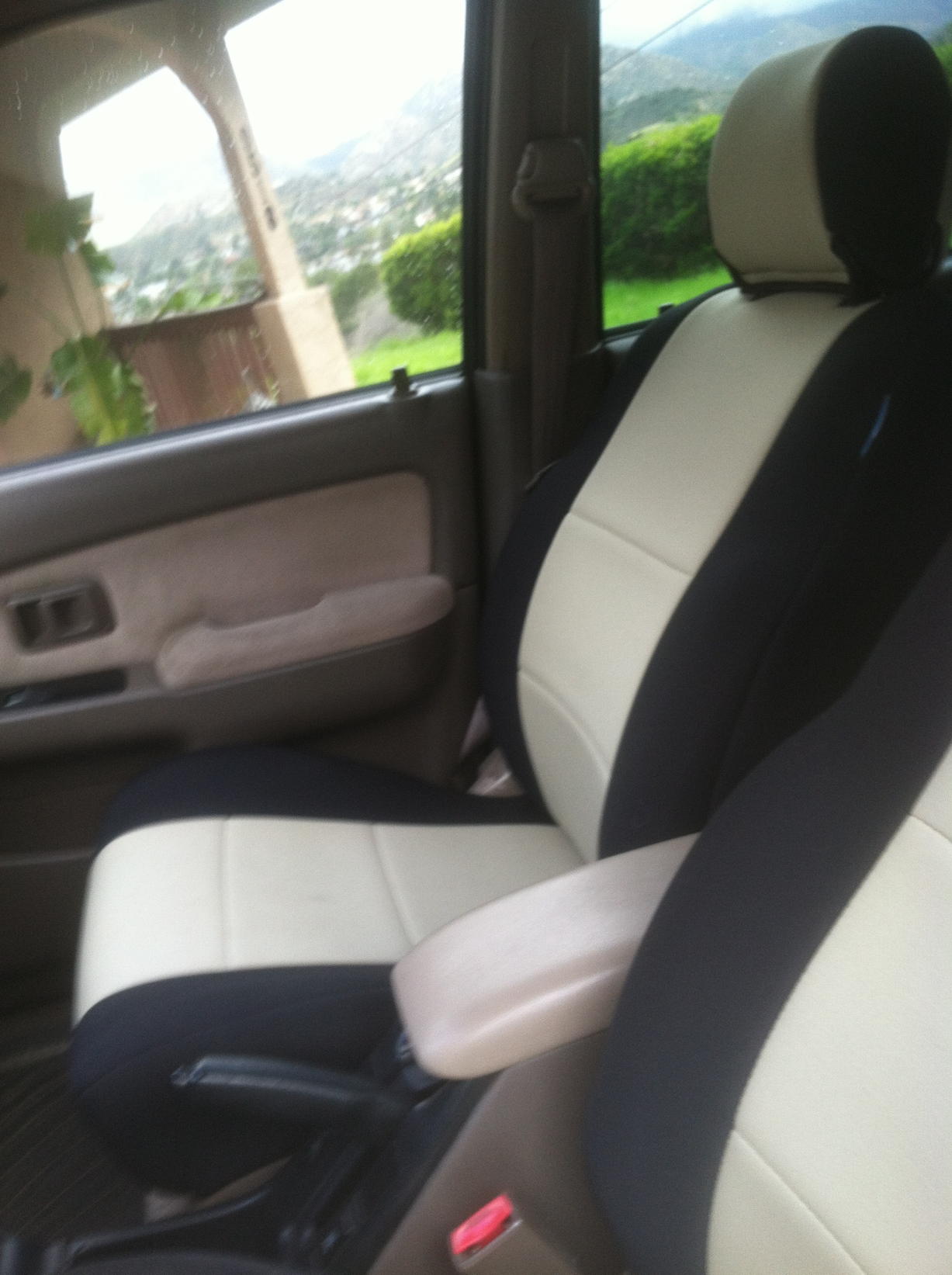 Neoprene Seat Covers-img_3272-jpg