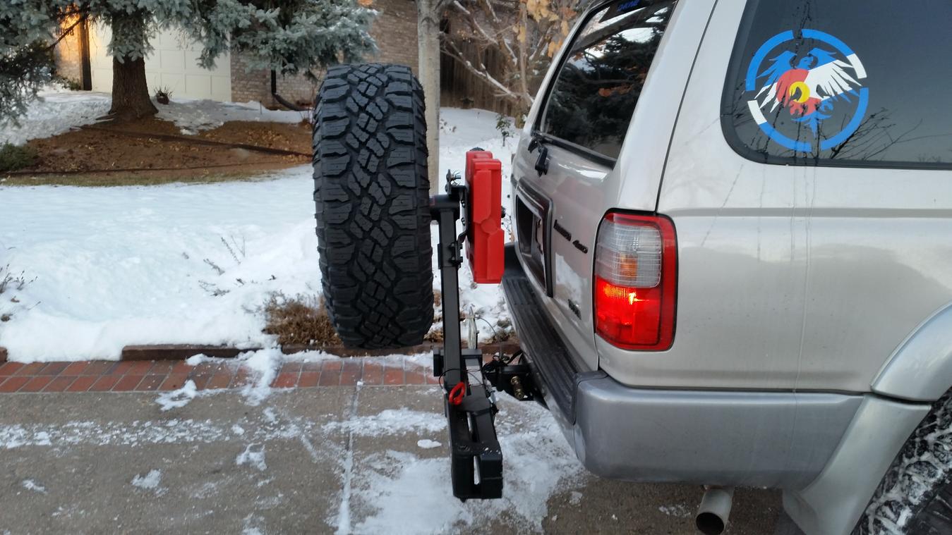 Bolt On rear tire carrier?-20161218_162209-jpg