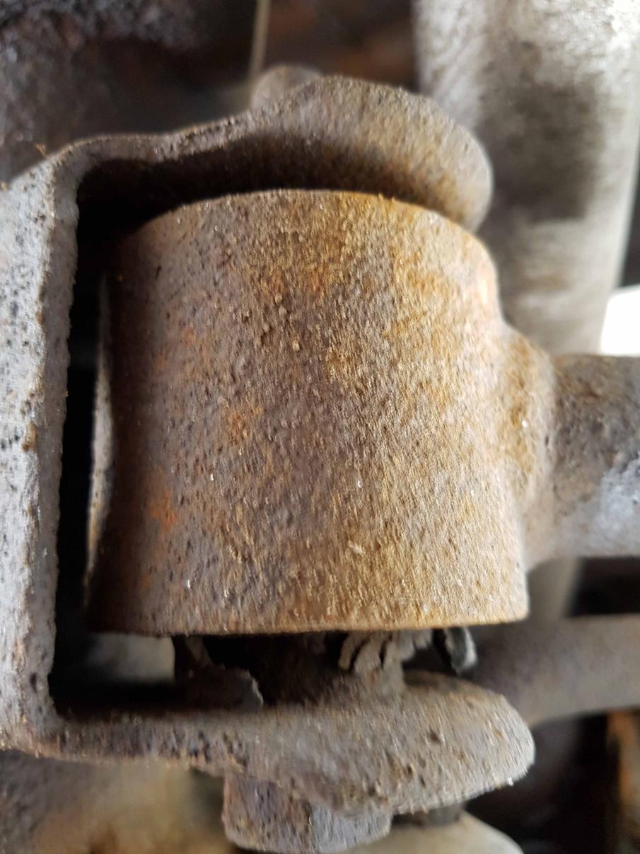 HELP!!!Rear end sway at Highway Speeds-trailing-arm-pass-rear-jpg