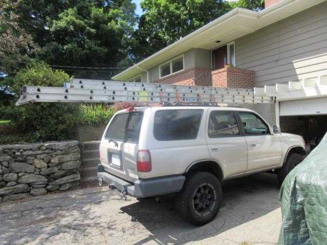 Can the stock roof rack handle a 28' aluminum extension ladder (14' long) ?-img_7697-jpg