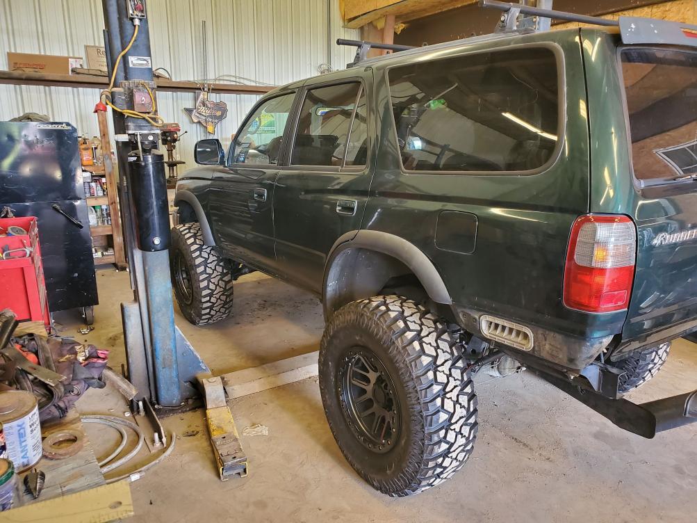 '99 manual SR5 occasional daily driver and weekend crawler build-20190707_165653-jpg