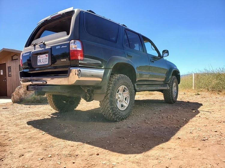 Tundra/LC Lift + First Time Off Roading-2846eef6-8761-4014-b87e-3363bbb96694-jpg