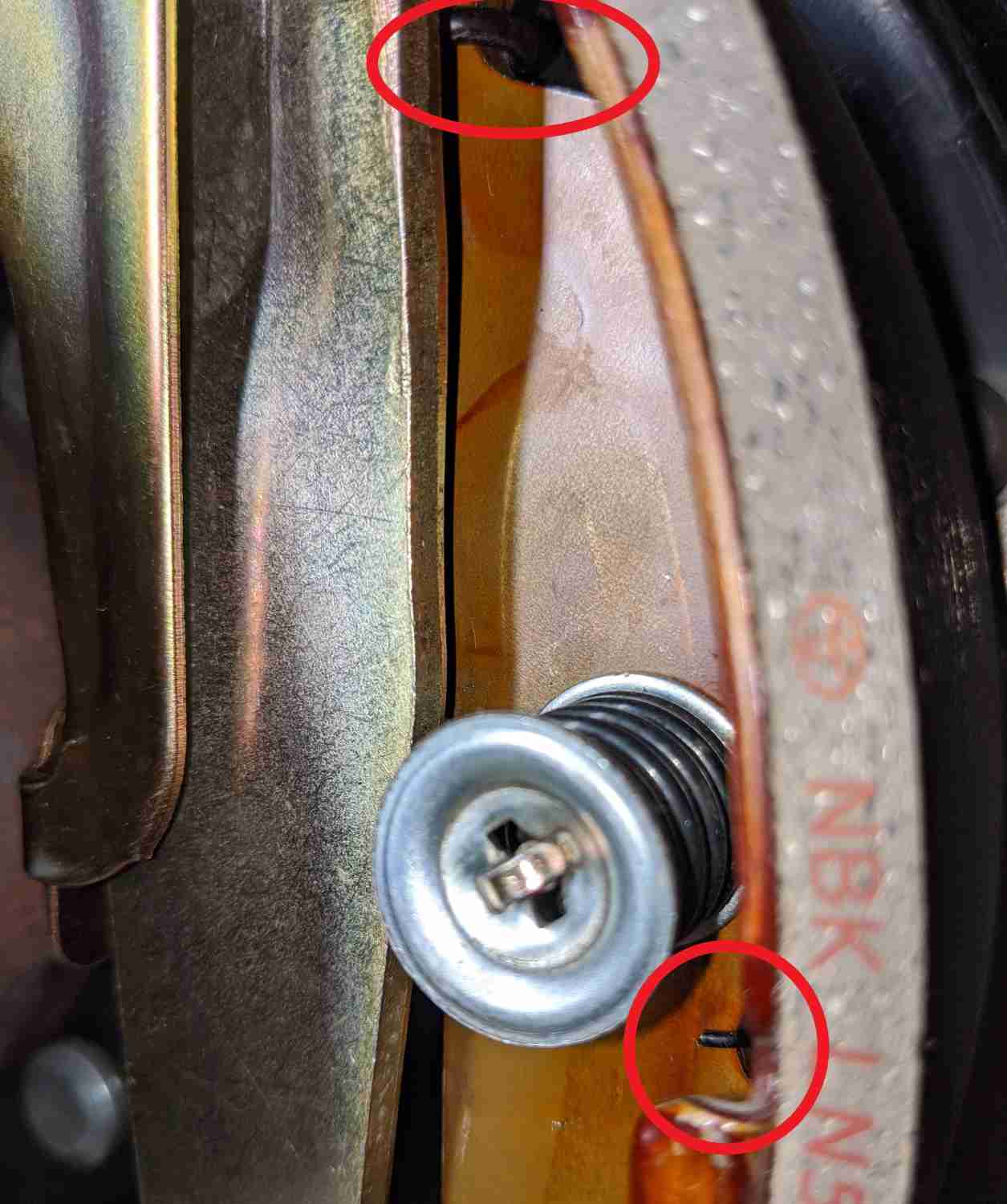 Passenger side e-brake cable excessive slack, brake not adjusting with handbrake pull-spings-ok-3-jpg