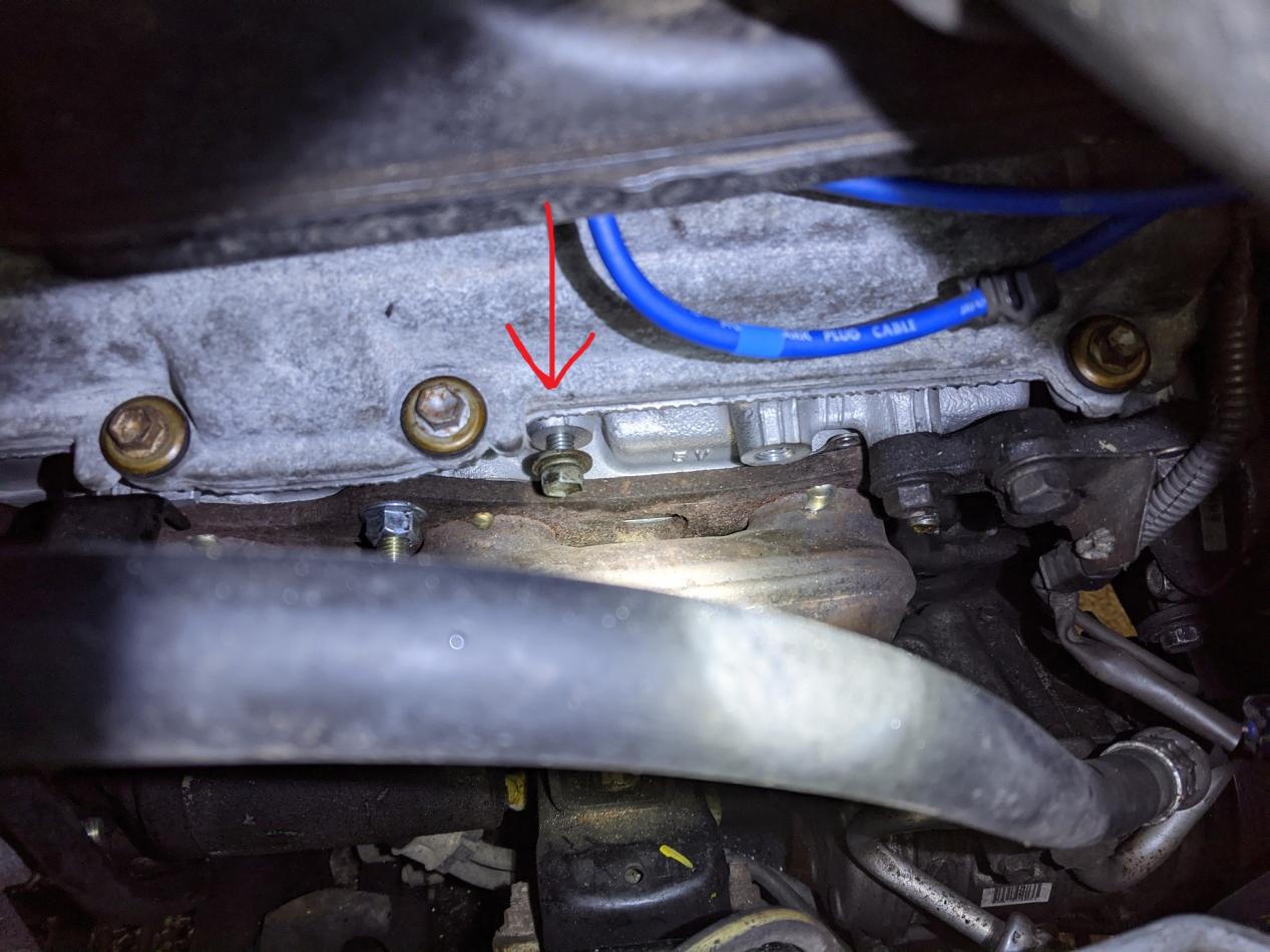 Random extra bolt on engine block-pxl_20201105_214810799-jpg