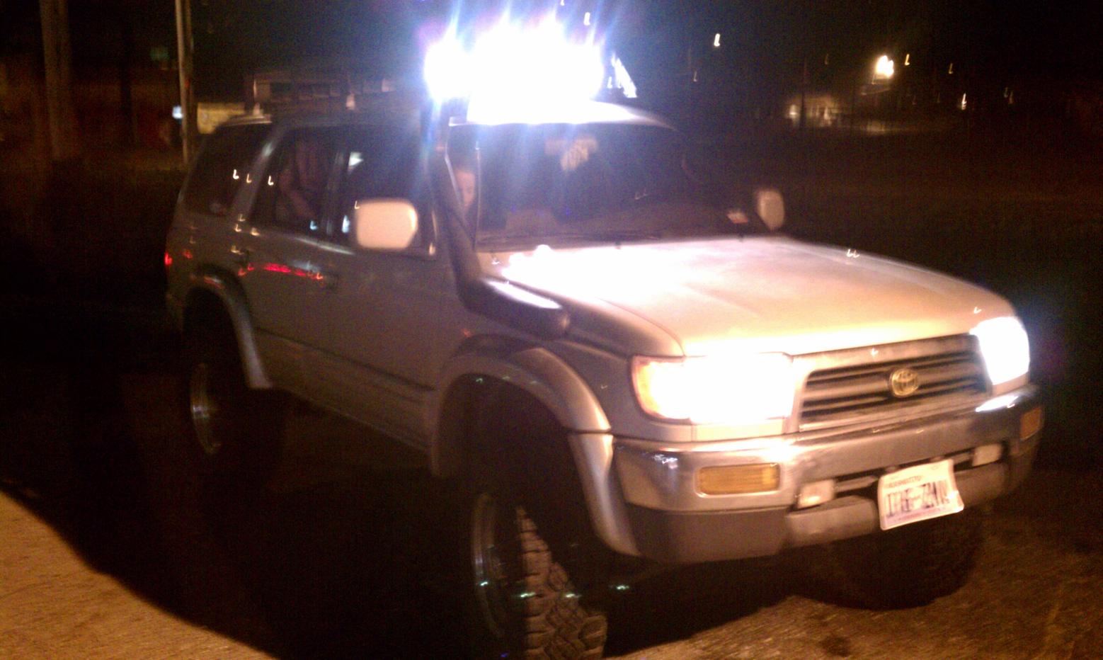 check out my new rack!! haha... roof rack..-imag0170-jpg
