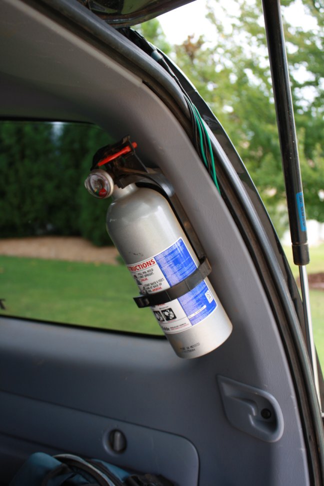 Where to mount fire extinguisher in 3rd gen?-ds_img_0829-jpg
