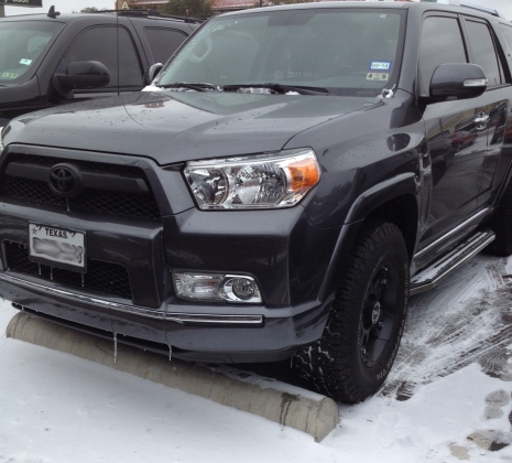 Black Plasti-Dip Emblems on a Black 4Runner-snow_sr5a-jpg