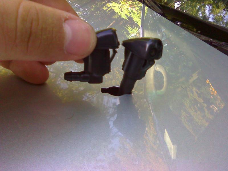 Windshield wiper spray vs stream-0814091535a_small-jpg