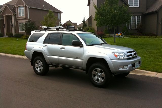 Lift and Tire Central (pics)... Post 'em Up!-05-4runner-lift-2-jpg