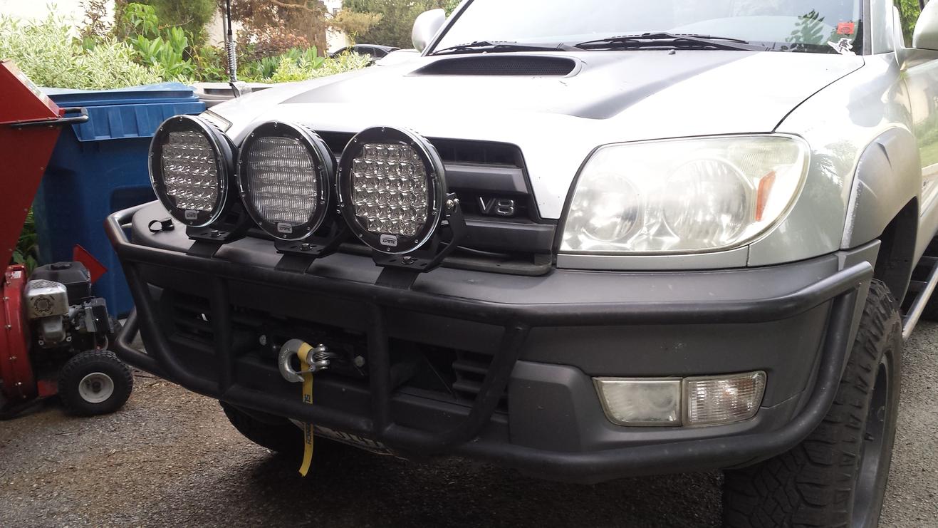 'MumTaxi' the 2003 V8 Sport Build-lights-jpg