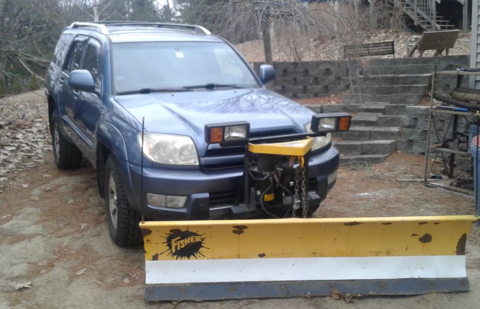 Fisher Snow Plow Mounted on 4Runner-runnerplow-jpg