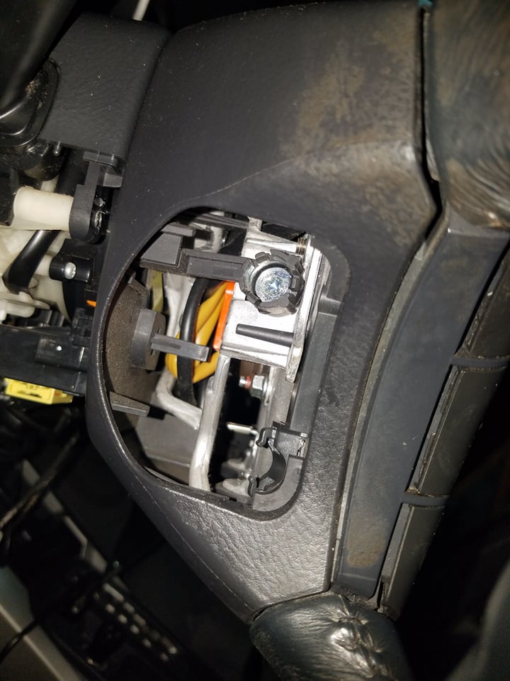 UPDATE FIXED* Clock spring replaced problem solved! - Airbag light stuck on-3-jpg