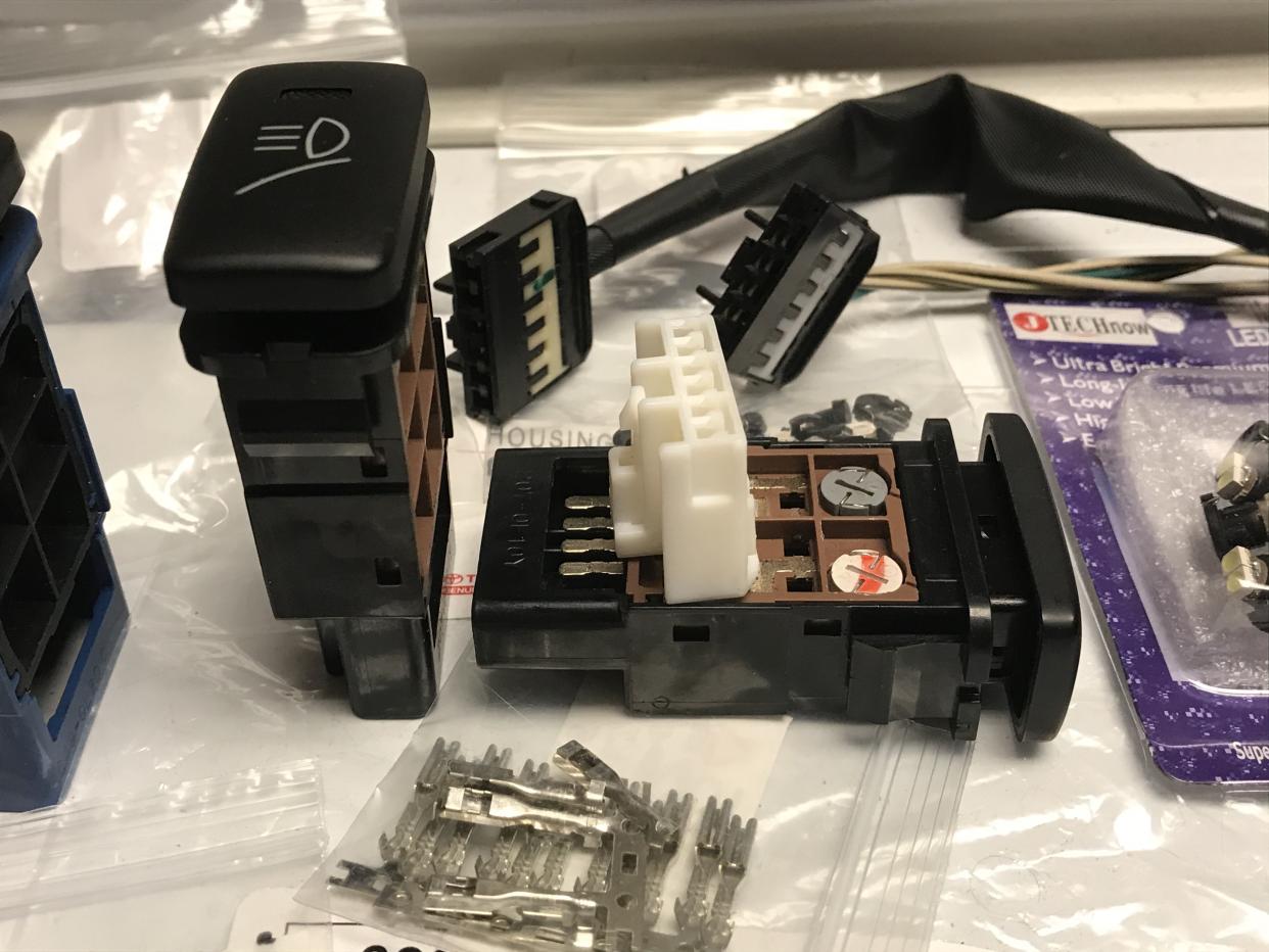 FYI: spare connectors and switches-29a95877-0431-4f35-b259-411d2f48590e-jpg