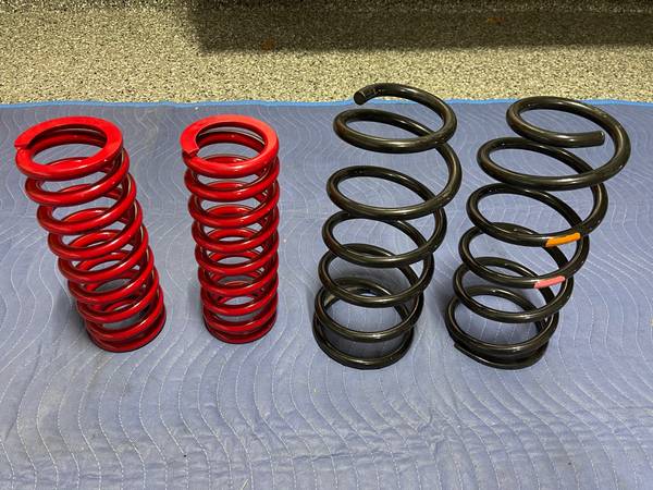 TRD 5th gen springs on 4th gen 4runner-01717_ltwgmcdhg3bz_0ww0oo_600x450-jpg