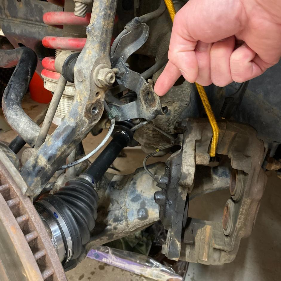 Broken Axle advice-66121573956__a7837852-9c51-4510-aca3-c9680dc12416-heic-jpg