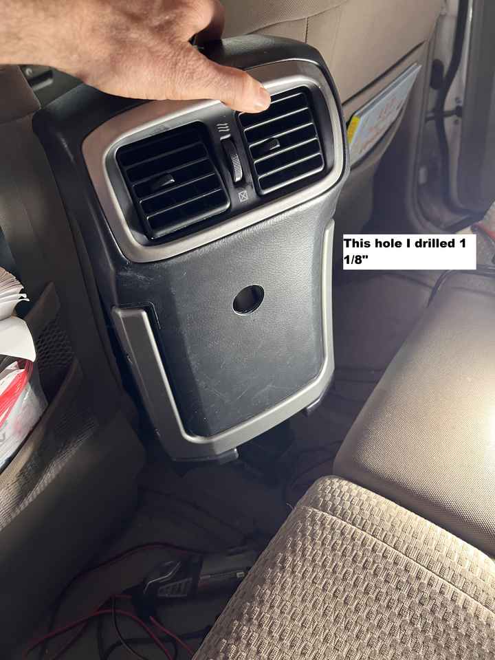 Rear Seat USB Install-img_5675-new-jpg