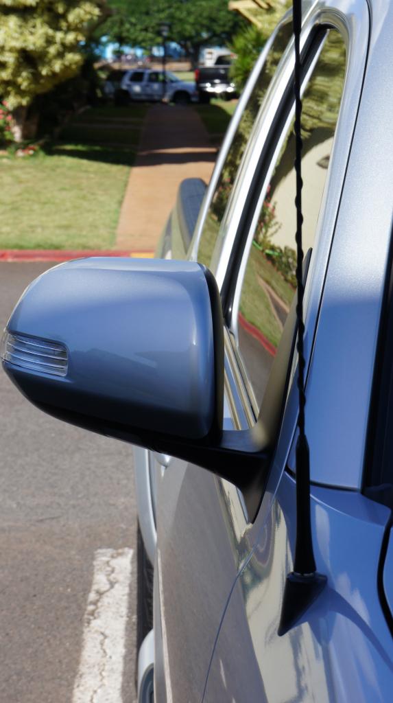 Anyone installed the 5th gen mirror covers with the blinker and puddle lights?-dsc01421_zps3a11e62d-jpg