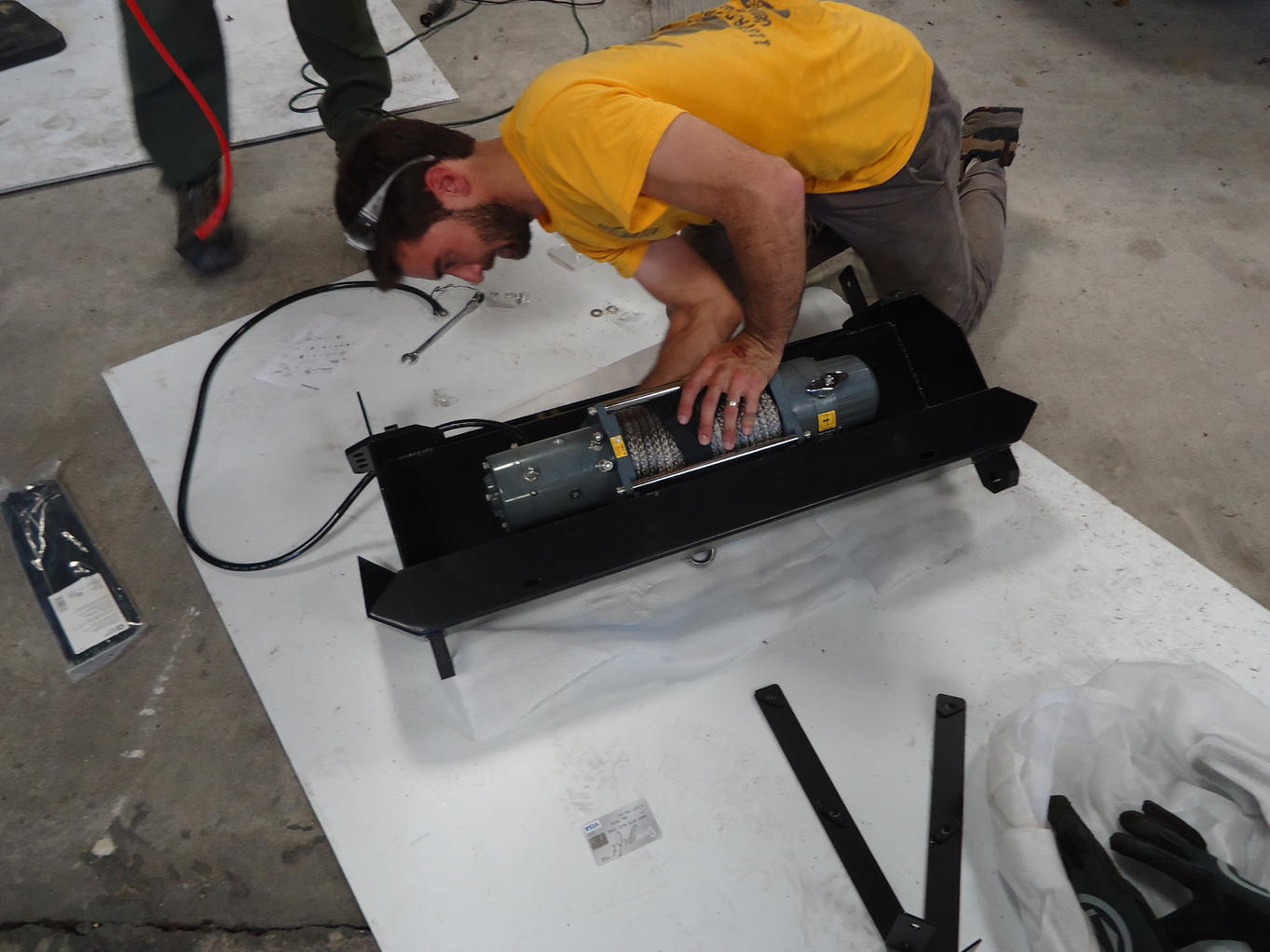 Winch access and operation on a 5th Gen with hidden winch-dsc00470-jpg