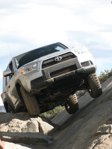 Uncropped version of the 2010 4Runner teaser pic-006_4runner_at_rubicon-prv-jpg