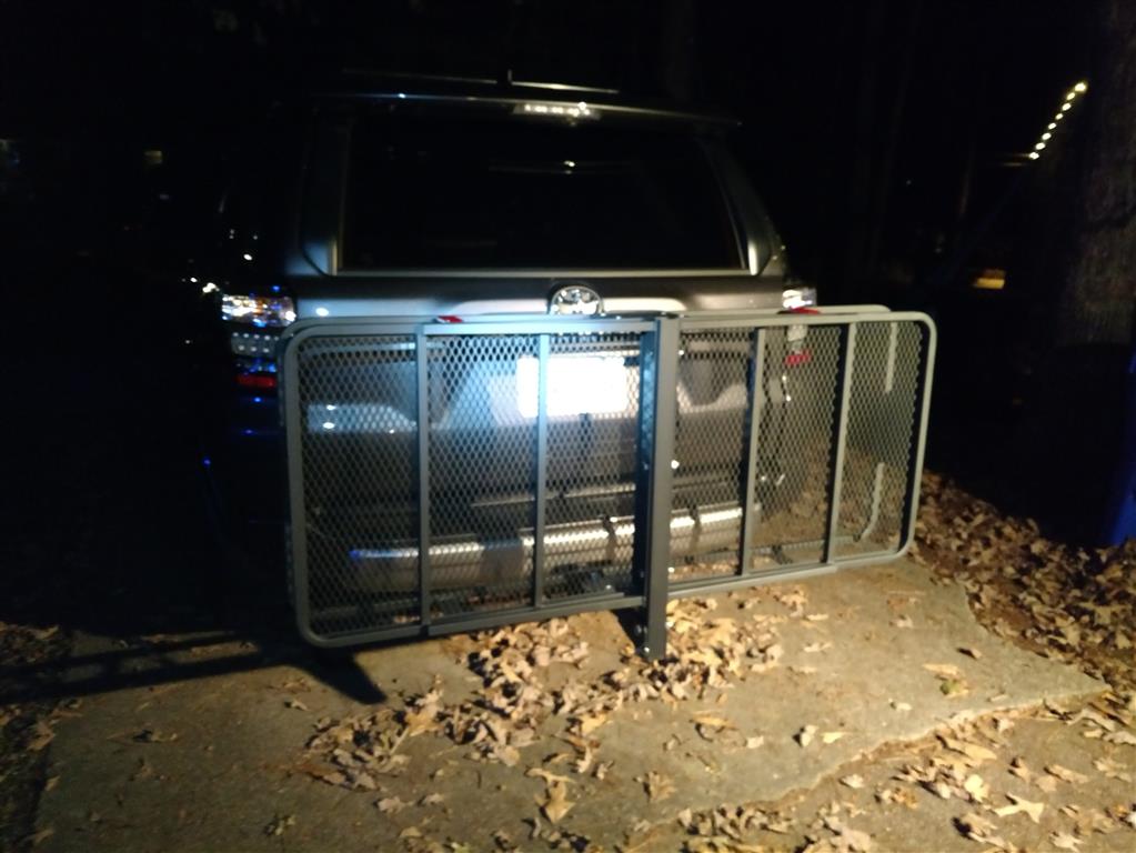 Anyone have a Curt Cargo Basket or Tray ?-img_20161108_200621879-jpg